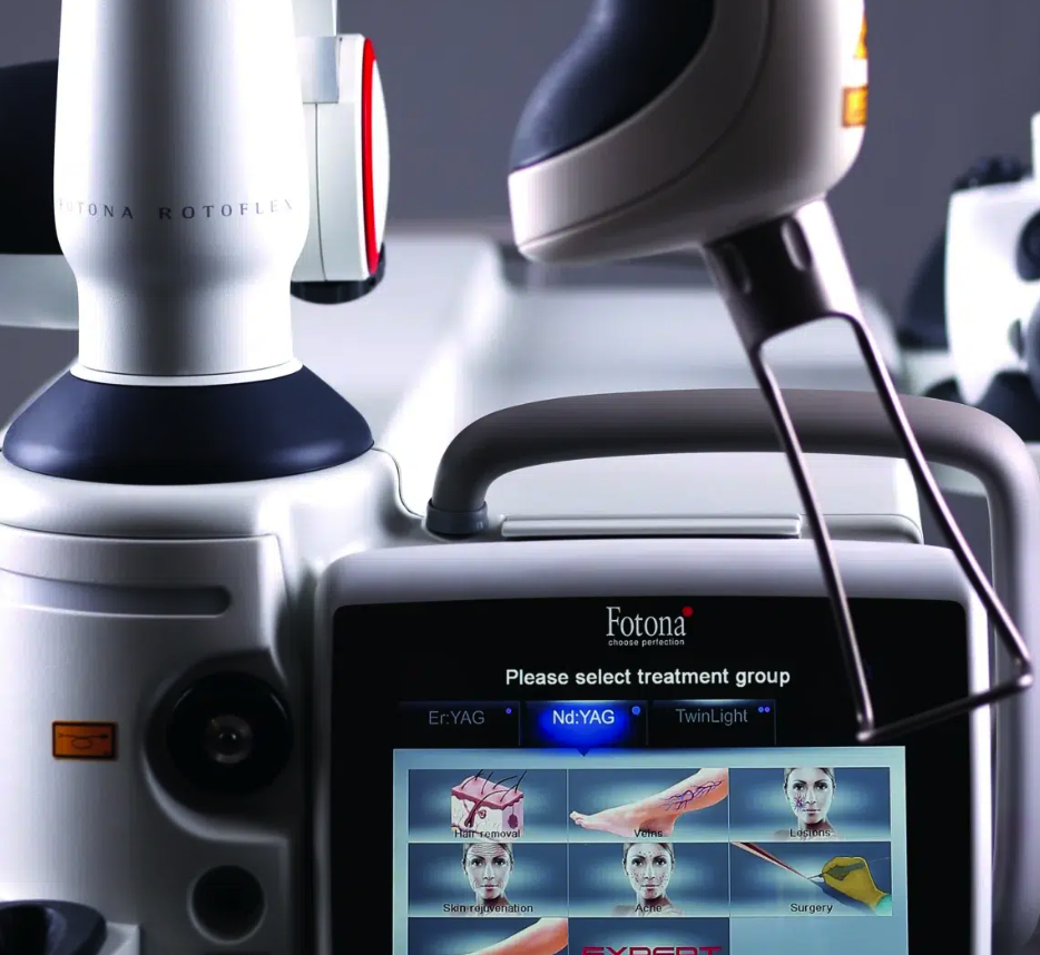 Omlazení očního okolí Fotona Smooth Eye