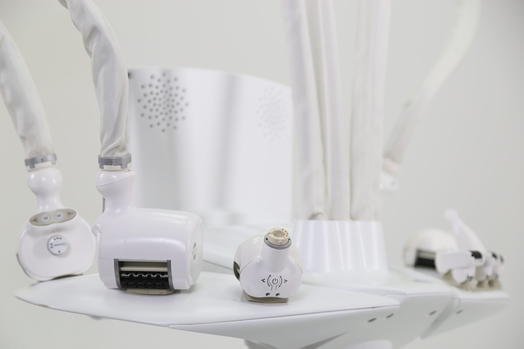 Zmenší břicho a zvedá prsa - Icoone® LASER MED